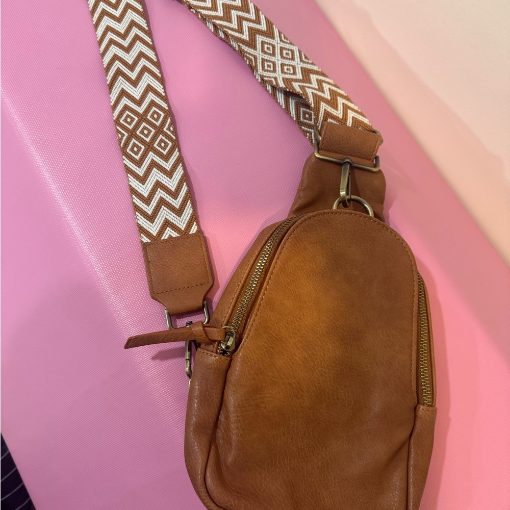 Anthropologie Urban Originals Liberty Sling Bag Tan Crossbody - Picture 2 of 9